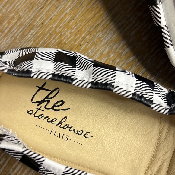 THE STOREHOUSE FLATS Foldable Ballet Plaid Gingham Black White 7 - Picture 6 of 7